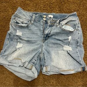 Ripped Jean shorts